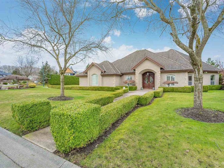 2313 Chantrell Park Drive, Surrey, BC, V4A 9W8
