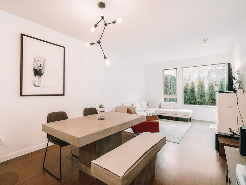 123 - 119 W 22nd Street, North Vancouver BC