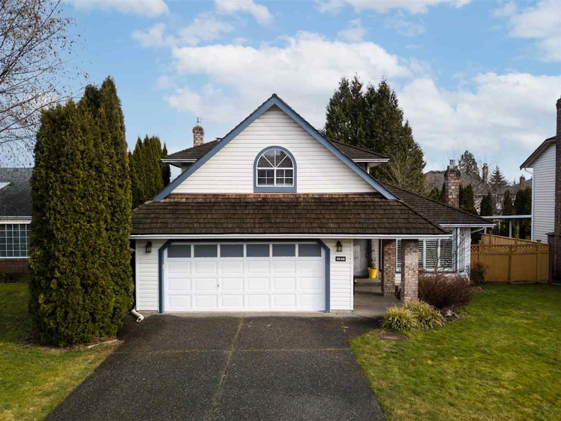 9128 160a Street, Surrey BC V4N 3E4