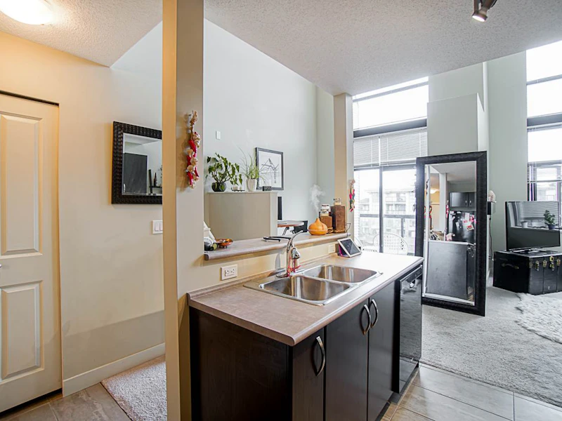 441 - 10838 City Parkway, Surrey BC V3T 5X9