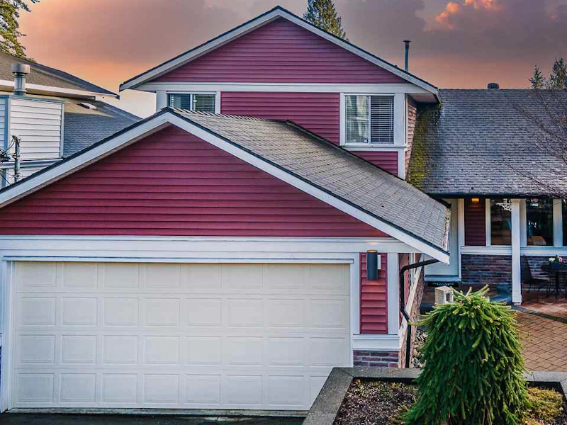 884 Victoria Drive, Port Coquitlam BC V3B 2T9
