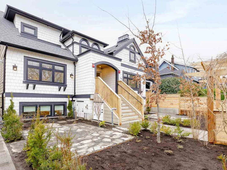 3020 W King Edward Avenue, Vancouver, BC, V6L 1V6