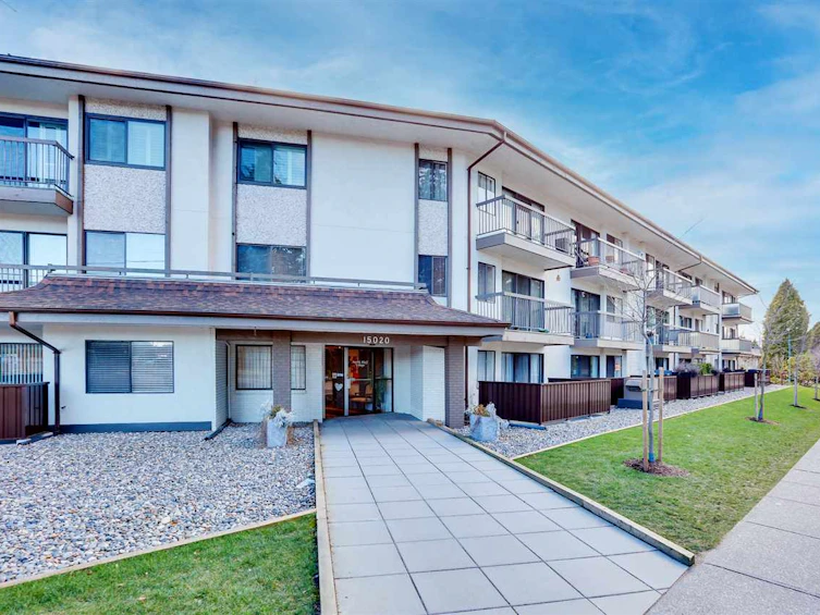 305-15020 North Bluff Road, Surrey, BC, V4B 5A4