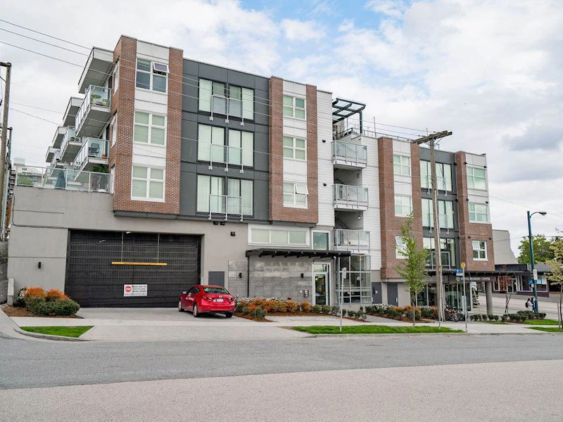 PH11 - 388 Kootenay Street, Vancouver BC V5K 3R5