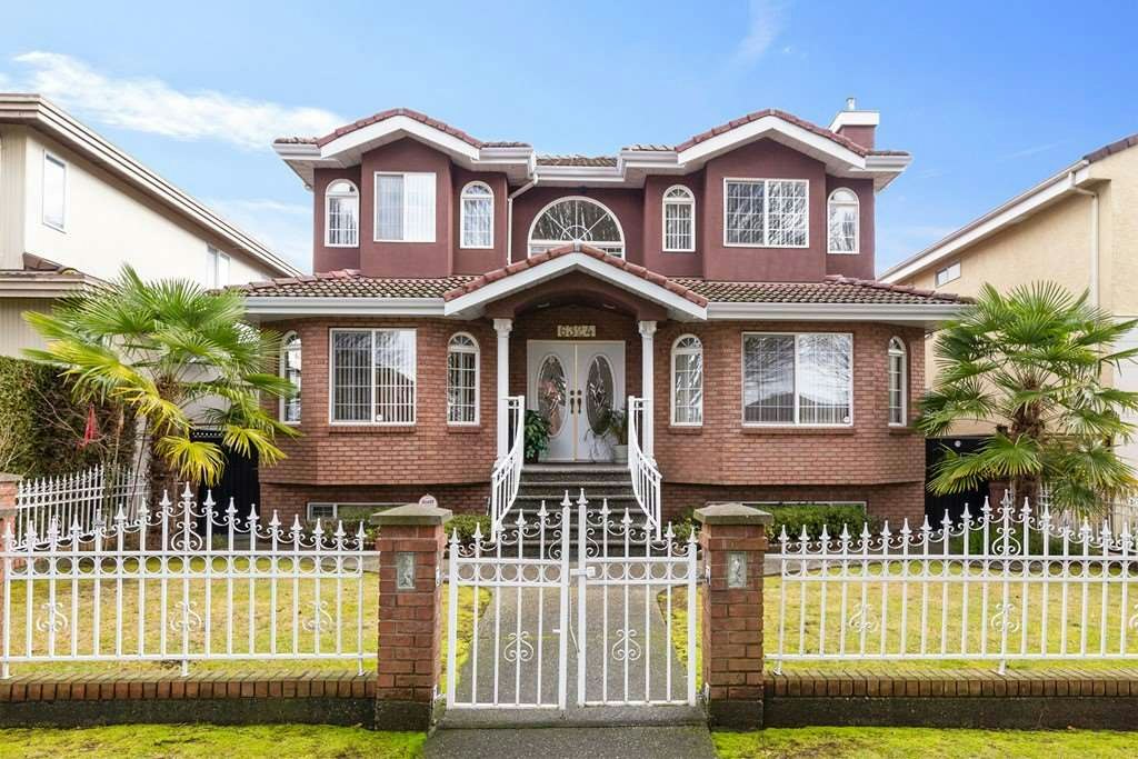 6324 Dumfries Street, Vancouver, BC, V5P 3B4