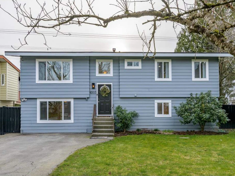 6203 Sundance Drive, Surrey BC V3S 8A9
