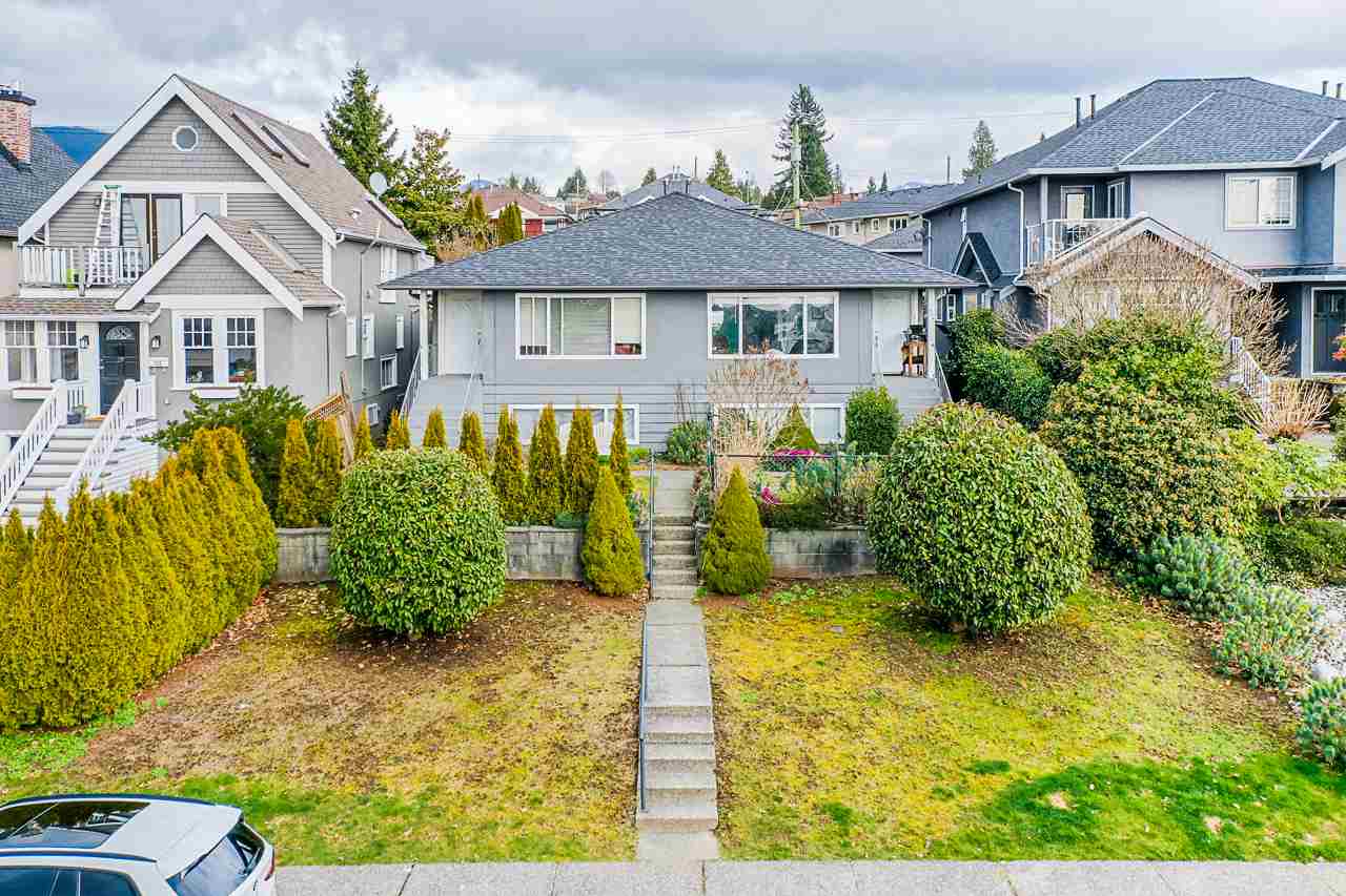 362 --364 E 5th Street, North Vancouver, BC, V7L 1L9