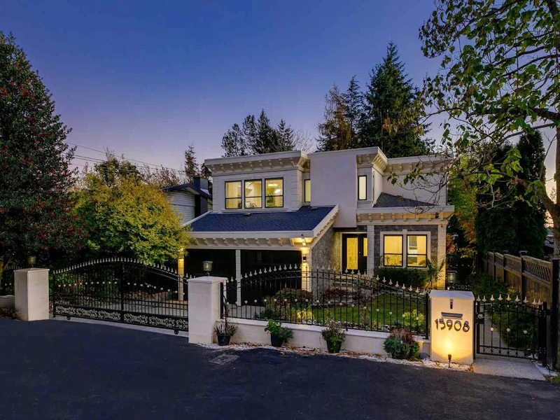 15908 Cliff Avenue, Surrey BC V4B 1W9