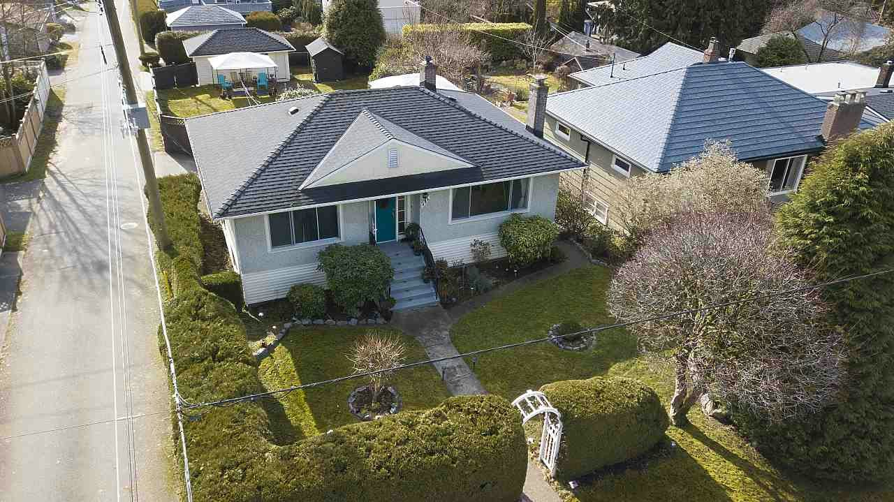 533 E 16th Street, North Vancouver, BC, V7L 2T7