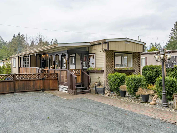 31-3942 Columbia Valley Highway, Cultus Lake, BC, V2R 5B1