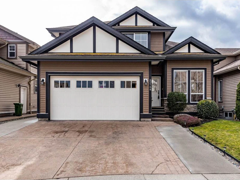45700 Safflower Crescent, Chilliwack BC V2R 0H6