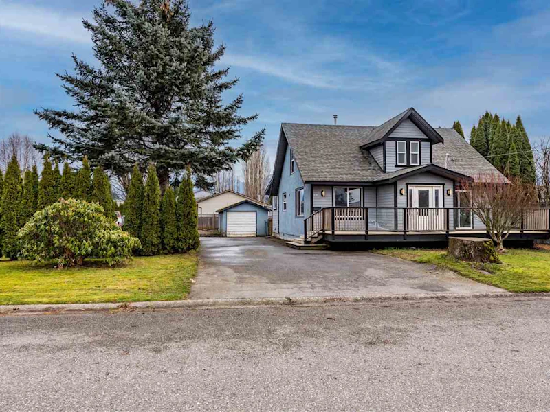 8966 Charles Street, Chilliwack BC V2P 5K5