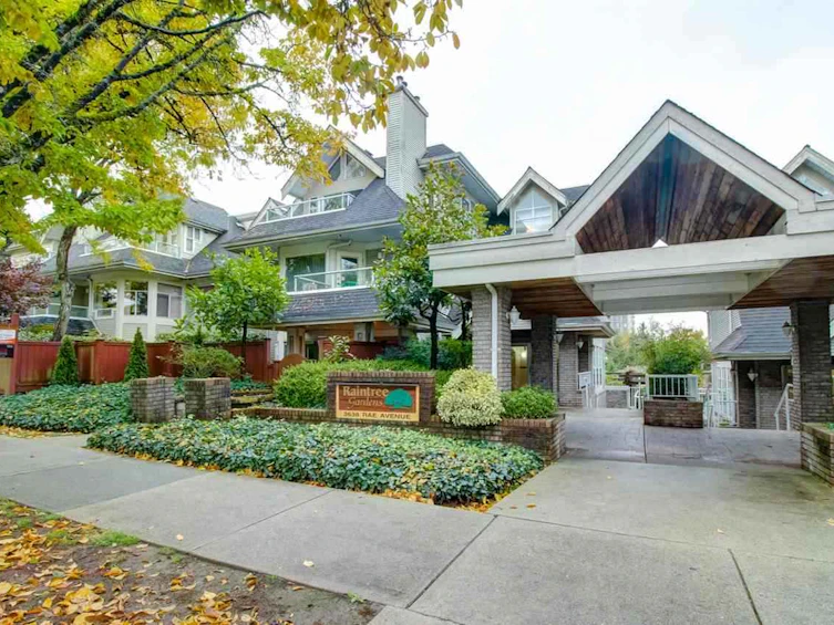105-3638 Rae Avenue, Vancouver, BC, V5R 2P5