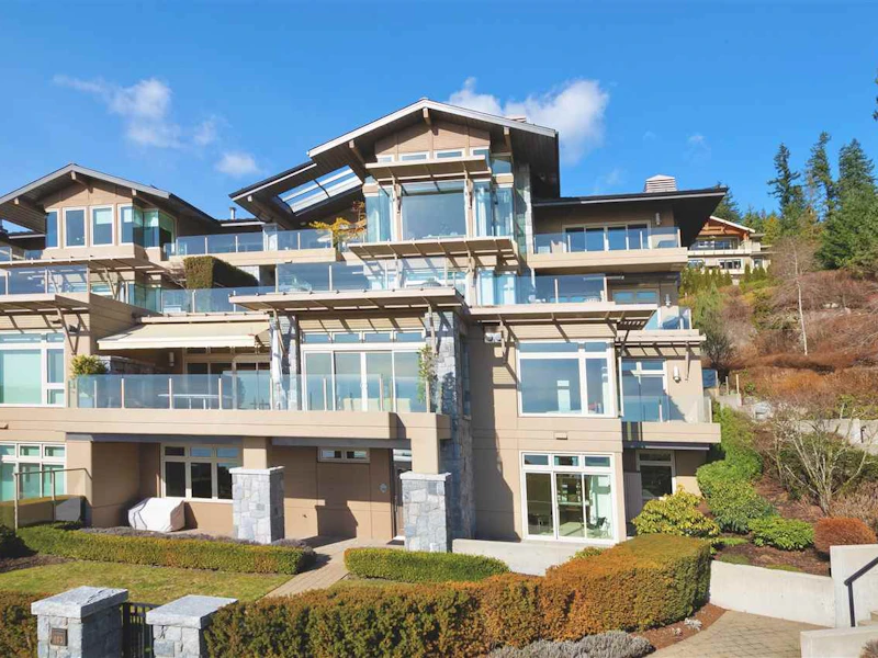 103 - 2535 Garden Court, West Vancouver BC V7S 0A1