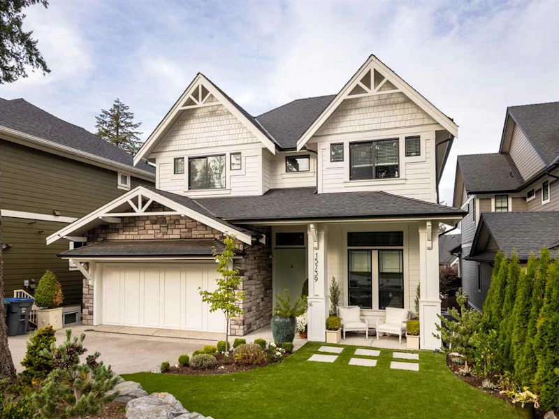 15739 Wills Brook Way, Surrey BC V3Z 0C6