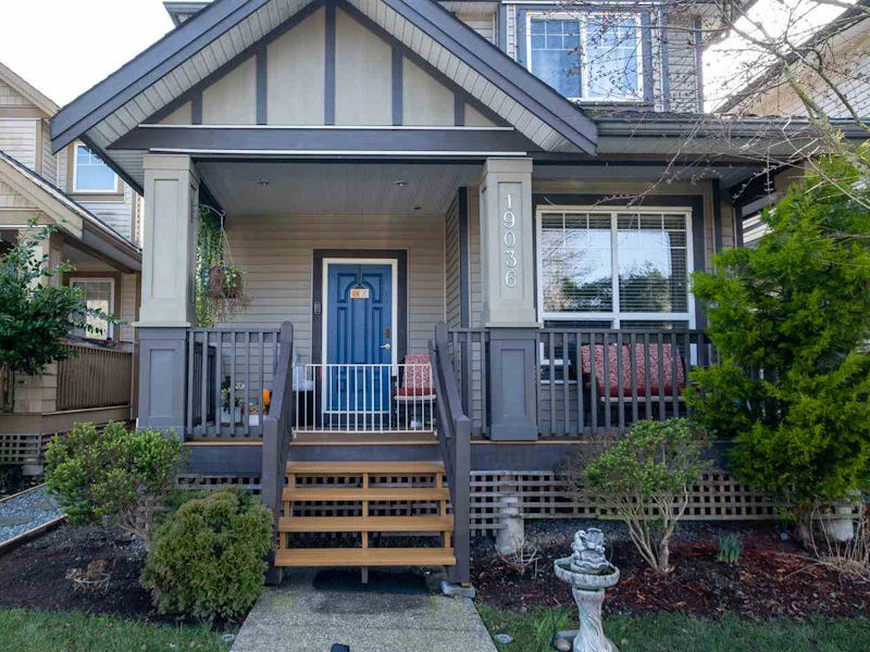 19036 72a Avenue, Surrey BC V4N 5Z8
