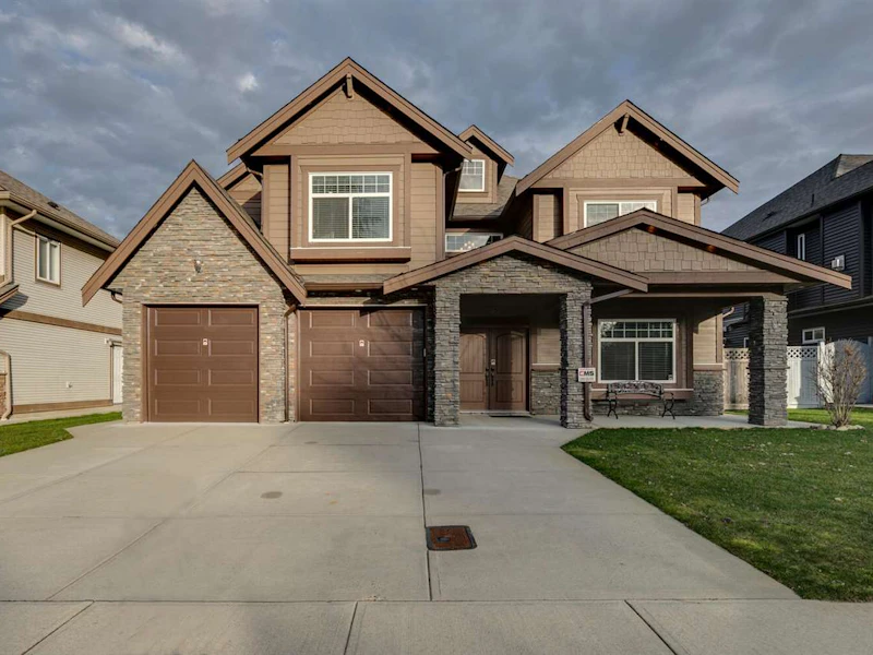 8538 Fairbanks Street, Mission BC V2V 3K5