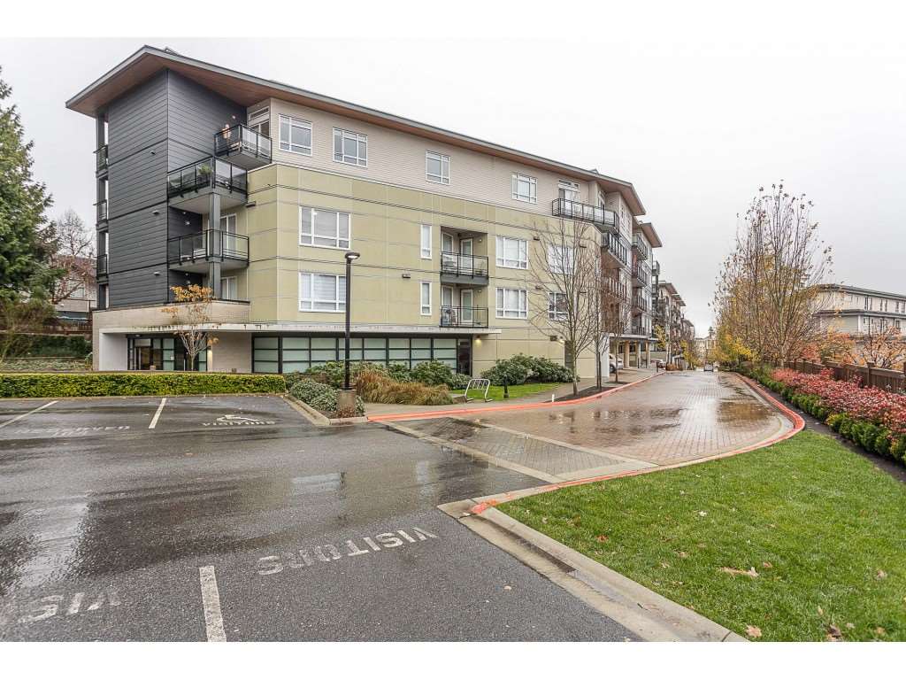 410-13919 Fraser Highway, Surrey, BC, V3T 4E6
