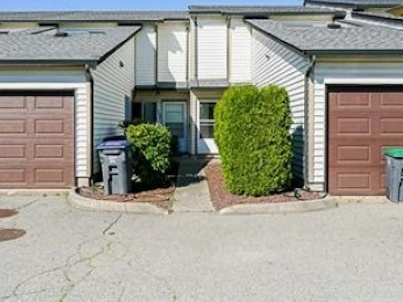 105 - 15529 87a Avenue, Surrey BC V3S 6T2