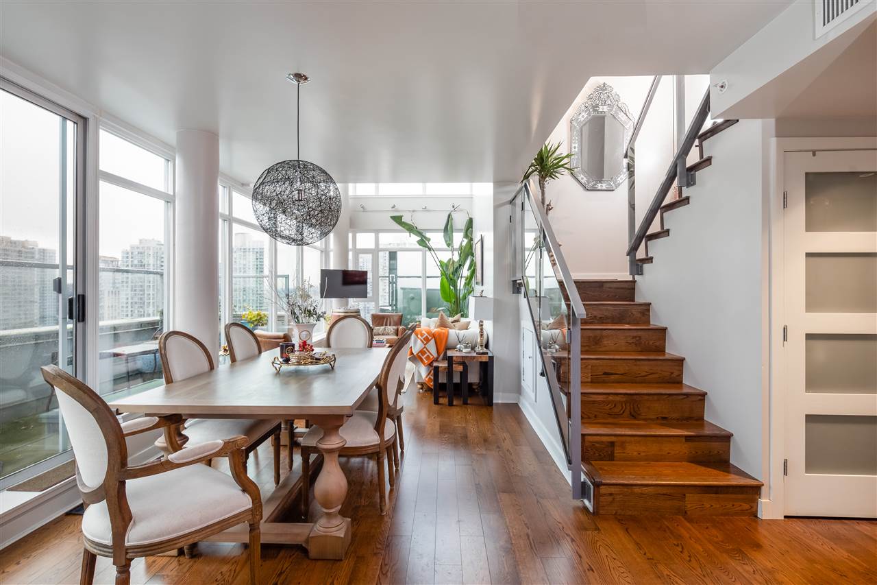 PH1-1133 Homer Street, Vancouver, BC, V6B 0B1