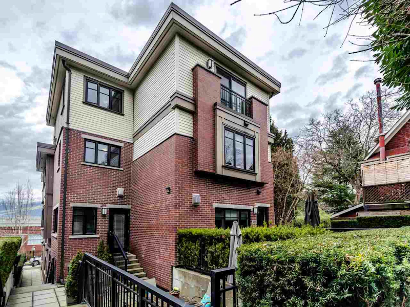 462 E 5th Avenue, Vancouver BC V5T 1H9