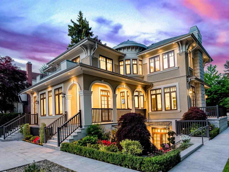 5887 Adera Street, Vancouver, BC, V6M 3J1
