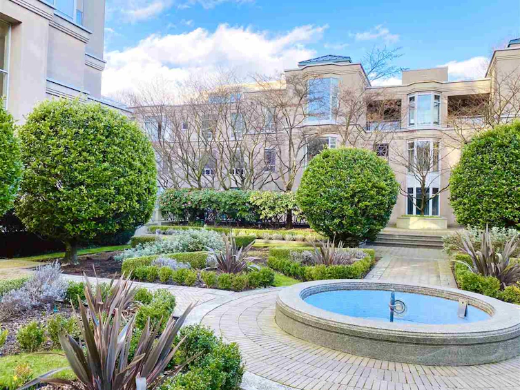 305-2628 Ash Street, Vancouver, BC, V5Z 4L2