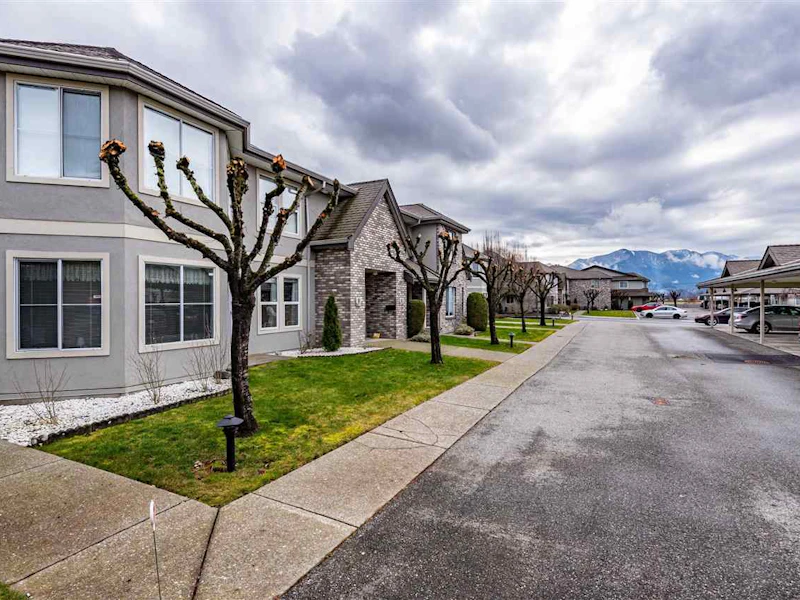 7 - 8533 Broadway Road, Chilliwack BC V2P 5V4