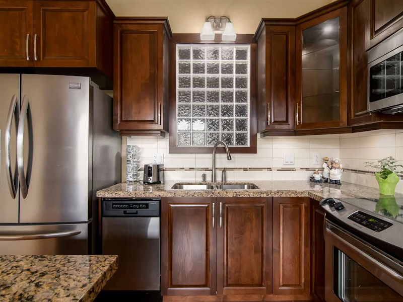 523 - 8288 207a Street, Langley BC V2Y 0L2