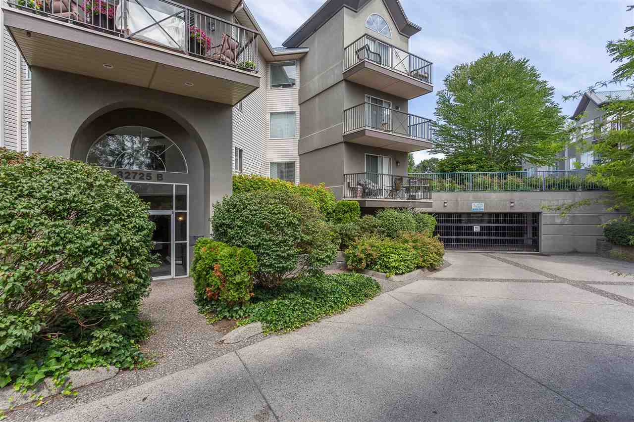 322 32725 George Ferguson Way  