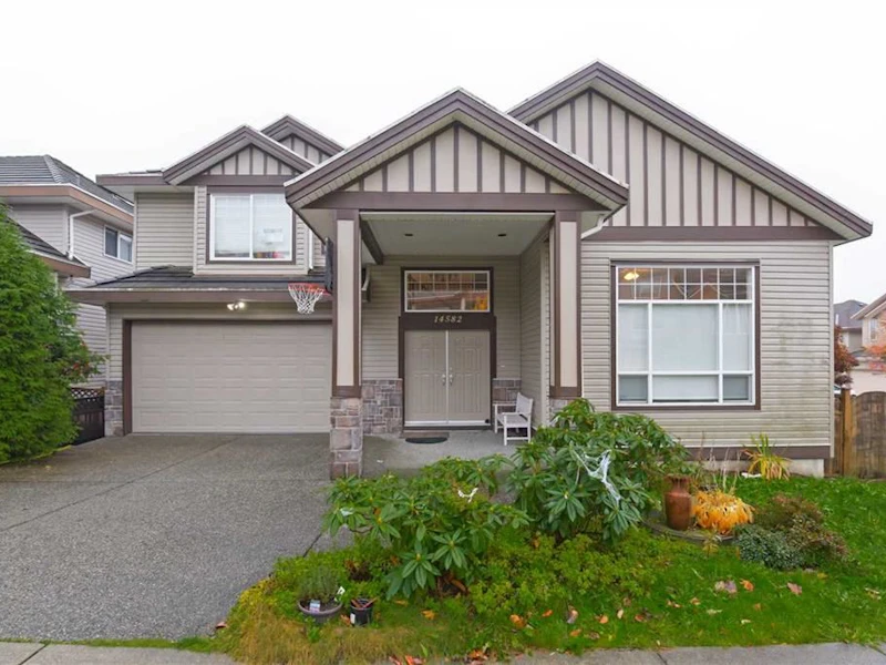 14582 67b Avenue, Surrey BC V3S 0Z4