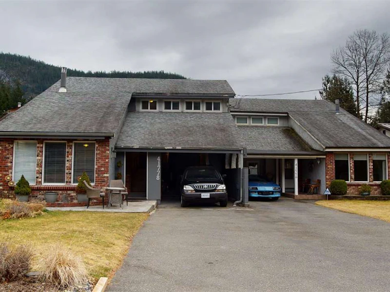 41778 Government Road, Squamish BC V0N 0A4