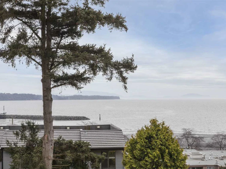 14986 Beachview Avenue, Surrey, BC, V4B 1P1