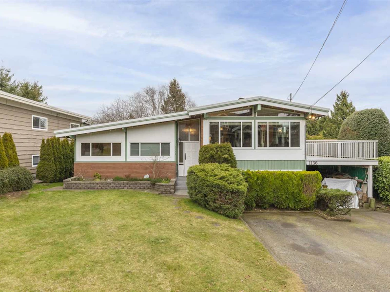 1136 Kent Street, Surrey BC V4B 4T3