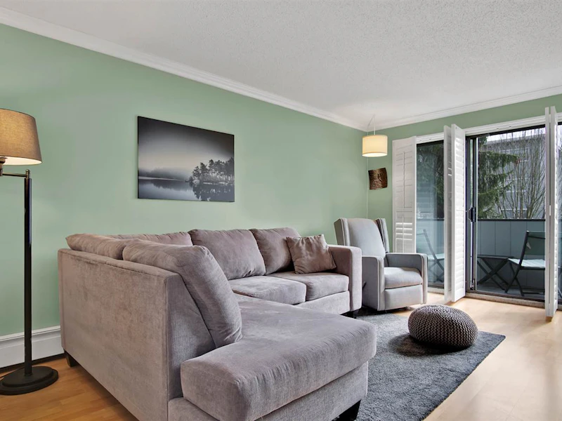 202 - 2277 Mcgill Street, Vancouver BC V5L 1C3