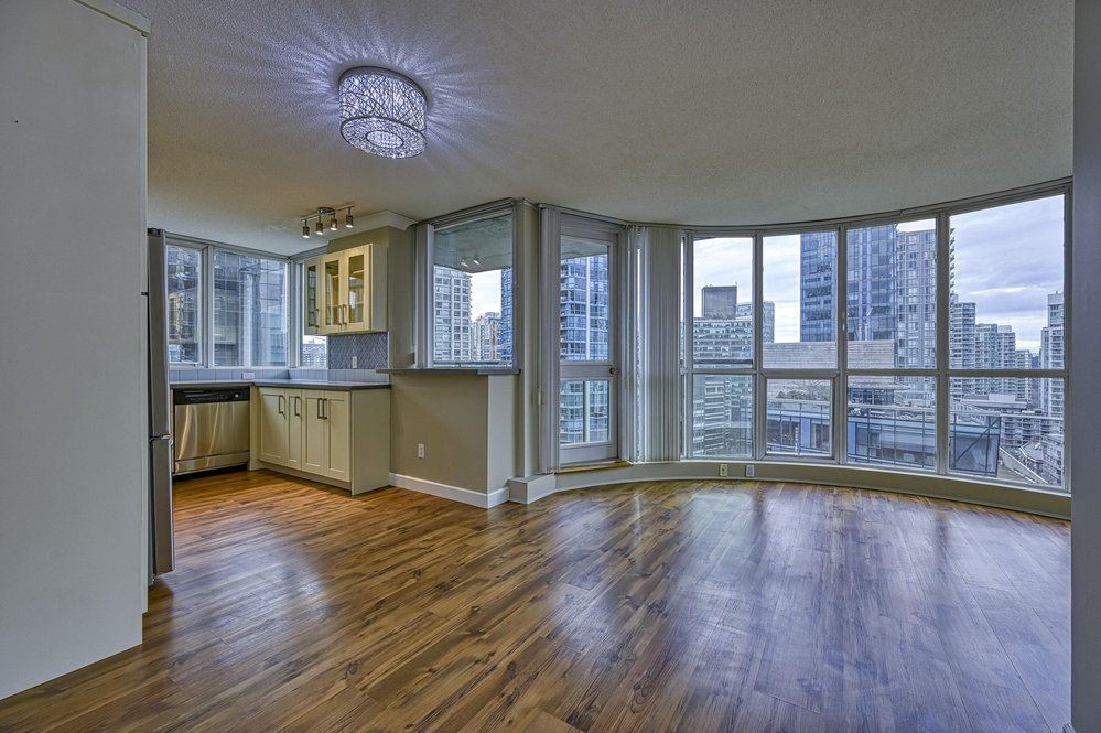 1305-588 Broughton Street, Vancouver, BC, V6G 3E3