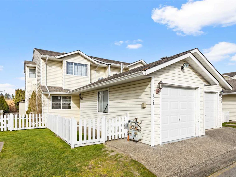 401 - 20675 118th Avenue, Maple Ridge BC V2X 0K4