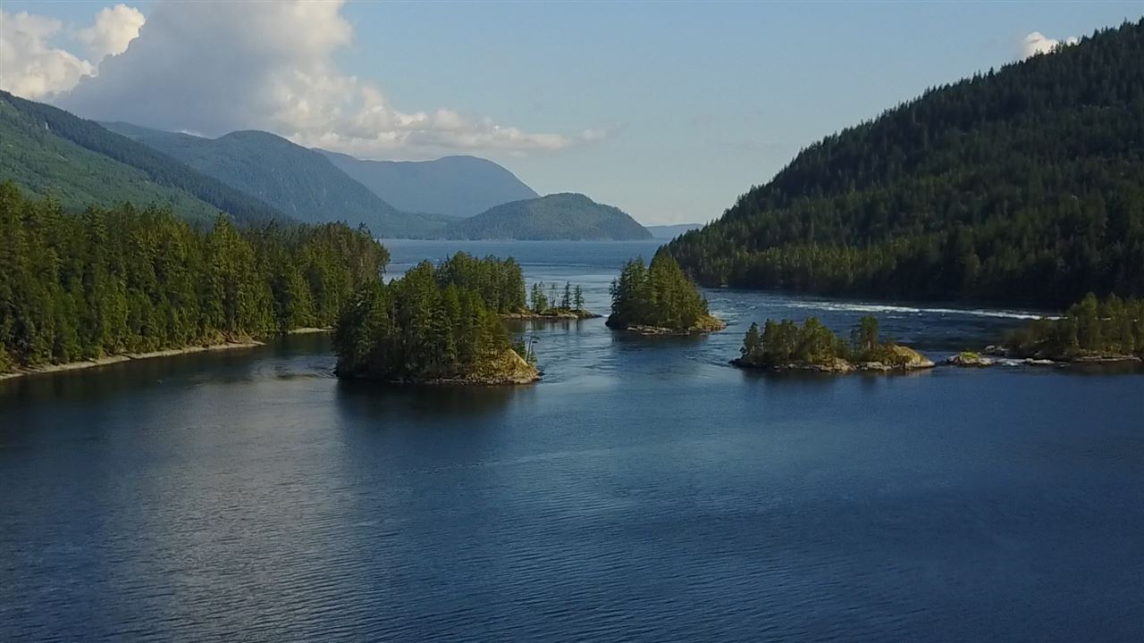 6795 Maple Road, Pender Harbour Egmont, BC, V0N 1N0