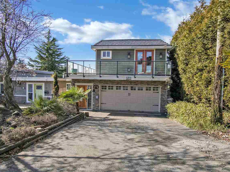 873 Habgood Street, Surrey BC V4B 4W4