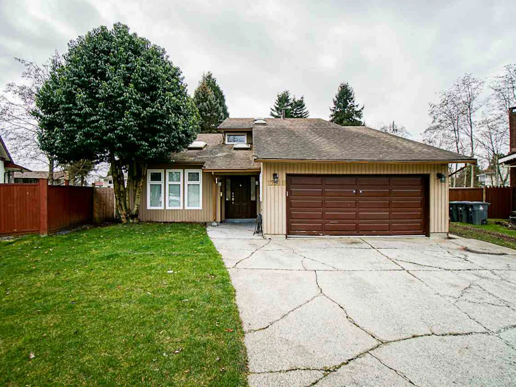 12518 91a Avenue, Surrey, BC, V3V 7C7