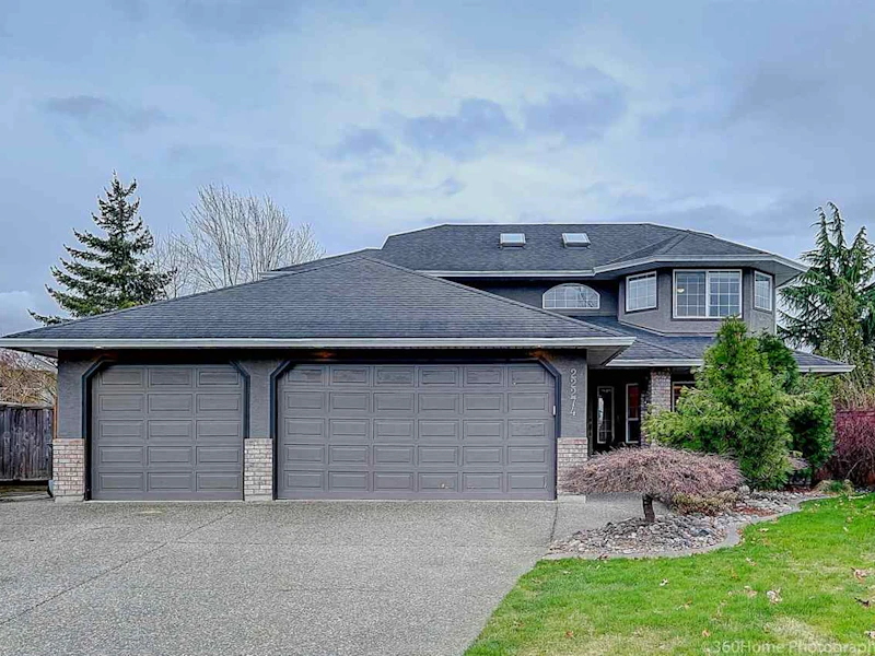 22274 47th Avenue, Langley BC V2Z 1M3