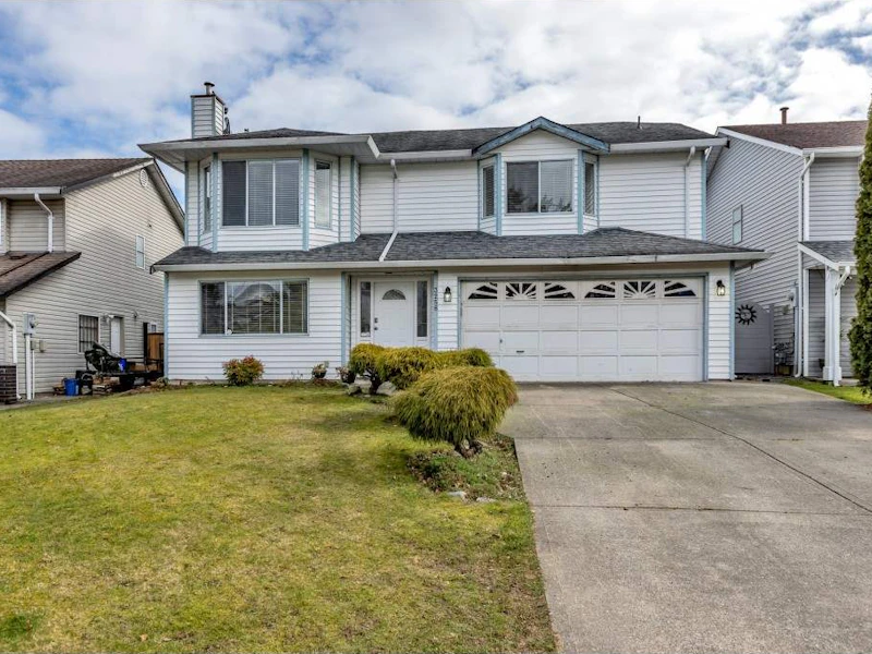 3258 271b Street, Langley BC V4W 3H6