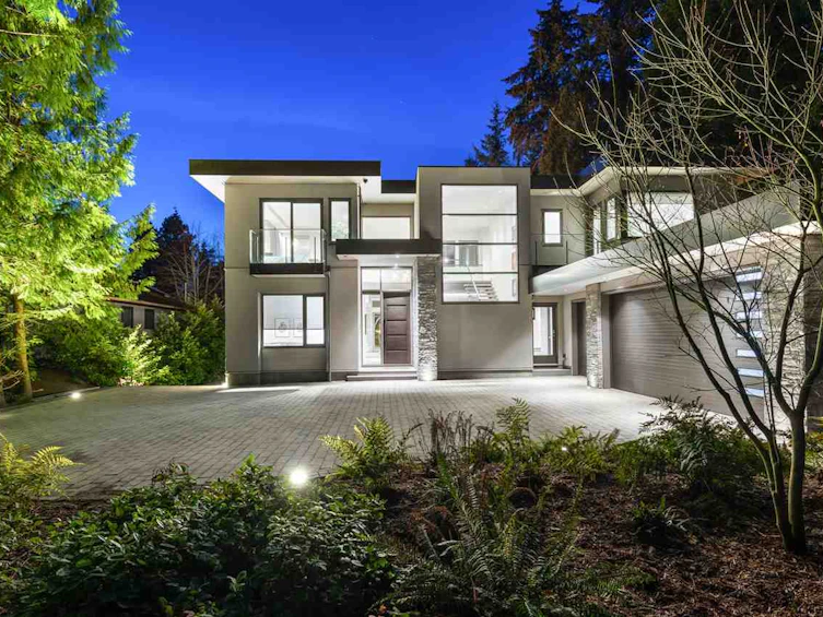 4325 Keith Road, West Vancouver, BC, V7W 2L9