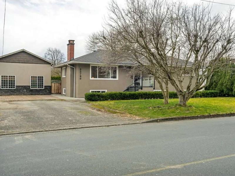 45780 Berkeley Avenue, Chilliwack BC V2P 3N3