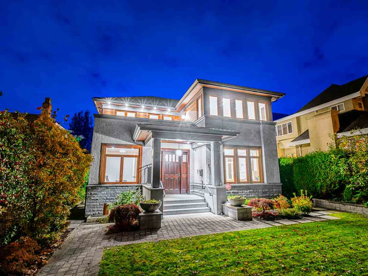 4768 Osler Street, Vancouver, BC, V6H 2Y6