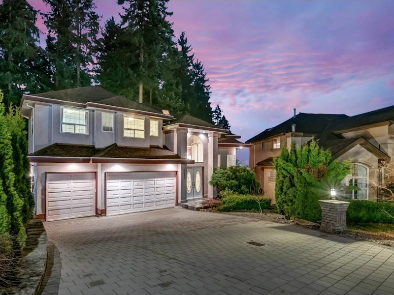 3033 Bristlecone Court, Coquitlam BC V3E 2W7