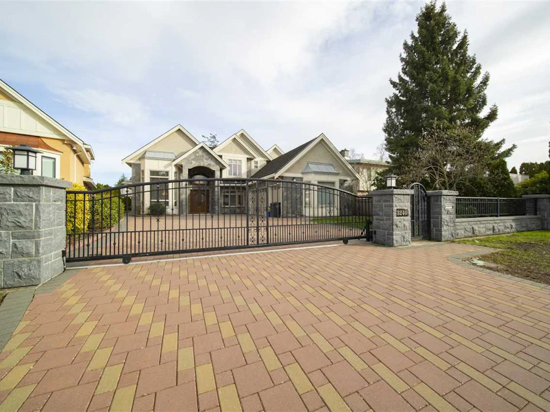 3240 Springfield Drive, Richmond BC V7E 1Y7