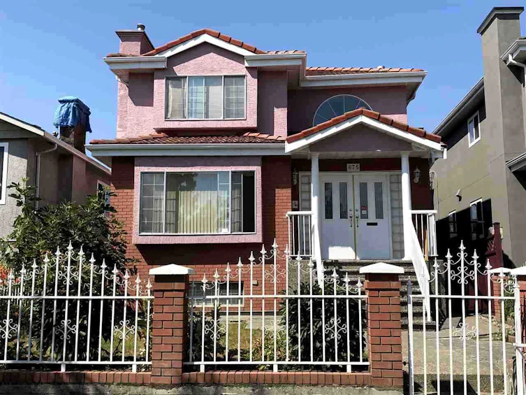875 E 50th Avenue, Vancouver, BC, V5X 1B6