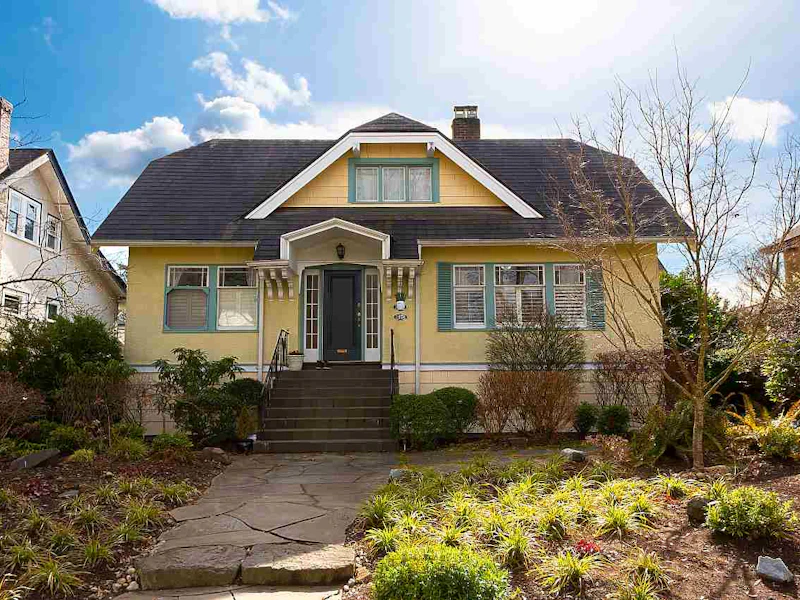 3976 W 13th Avenue, Vancouver BC V6R 2T2