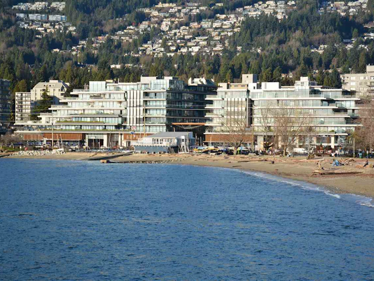 212-1355 Bellevue Avenue, West Vancouver, BC, V7T 0B4